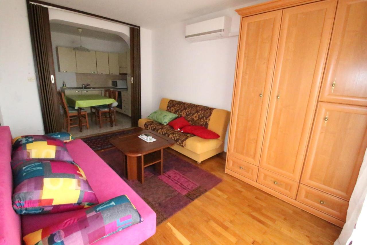 Apartments Mediteran 波尔托罗 外观 照片