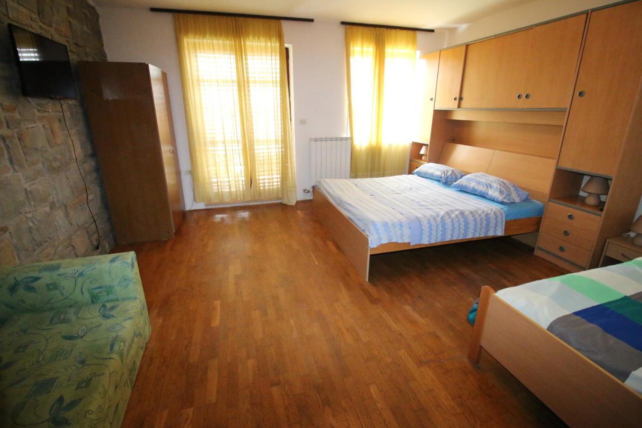 Apartments Mediteran 波尔托罗 外观 照片